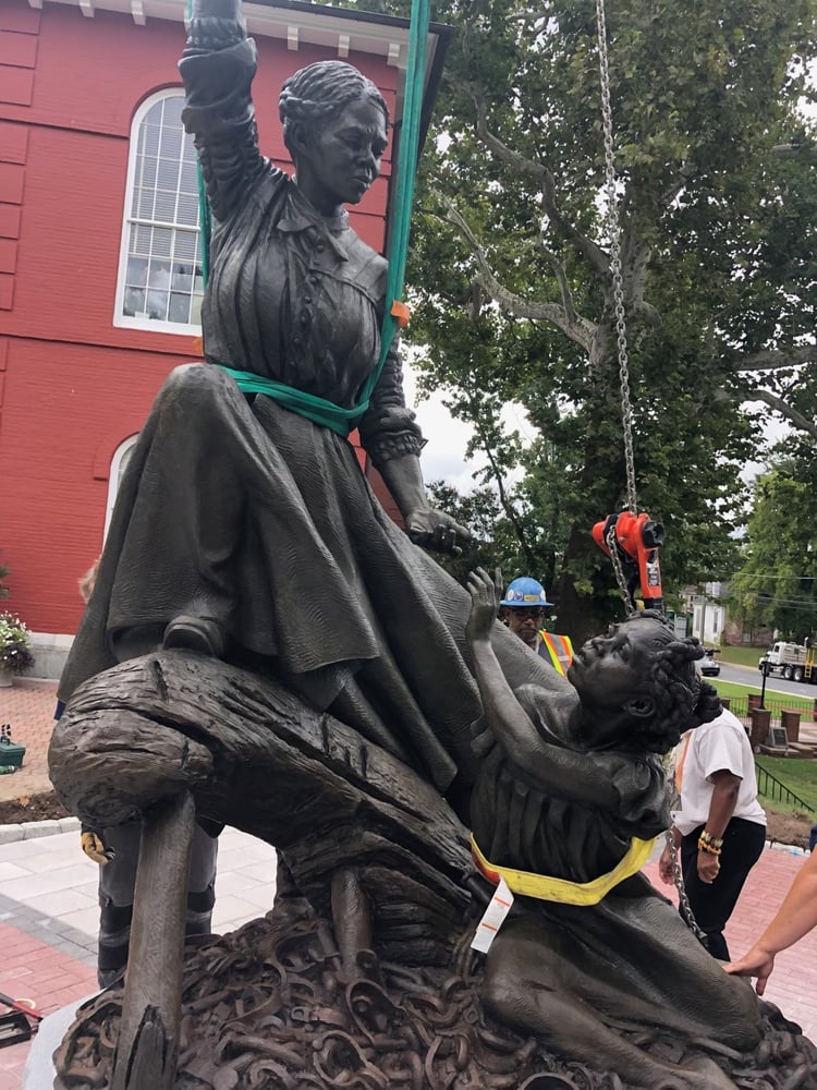 Harriet Tubman and her younger self statue