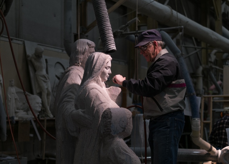 Sculptor Rock of Ages Granite Quarry Tours Barre VT-1