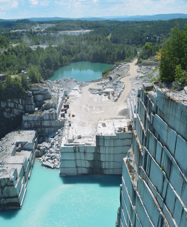 tourism.quarry@2x-640x776
