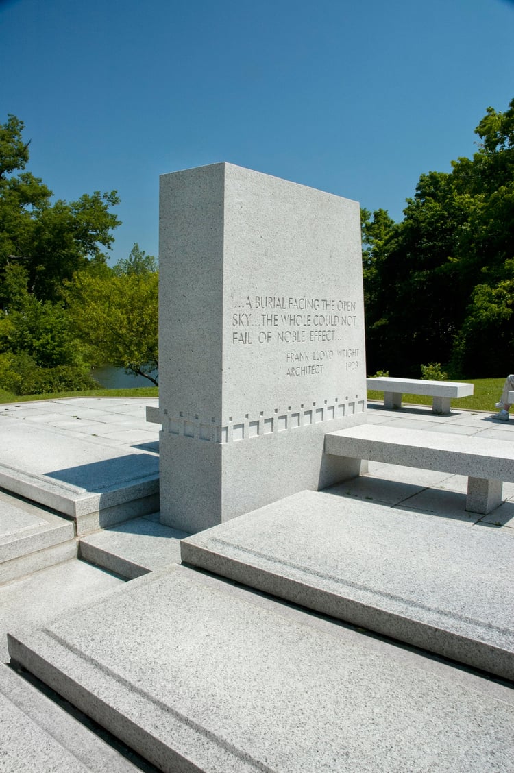 ROA_Frank Lloyd Wright Blue Sky Mausoleum_Photo Credit David Leadbitter_EDITED